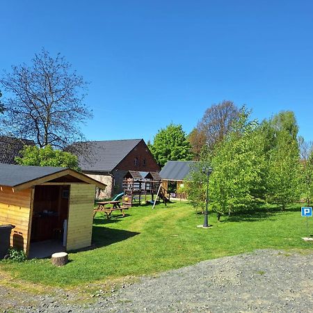 Camping, Zabierz Wlasny Namiot Kameralne Pole Namiotowe Z Basenem Kinem Plenerowym Miejscem Na Ognisko I Placem Zabaw Zywe Zwierzeta Agroturystyka Giebultow  Dış mekan fotoğraf